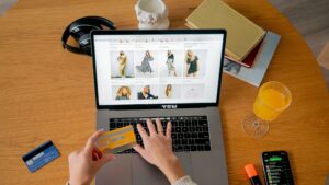 Webshop üzemeltetés és Instagram fiók létrehozása